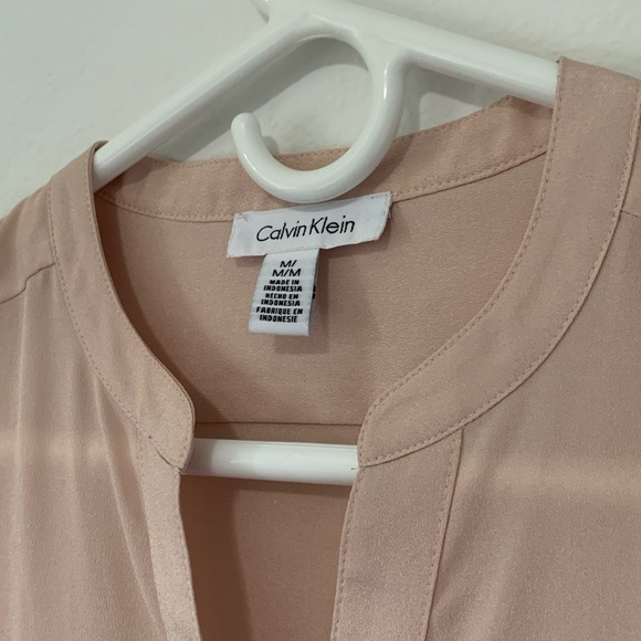 Calvin Klein Blush Pink Top - Picture 3 of 4